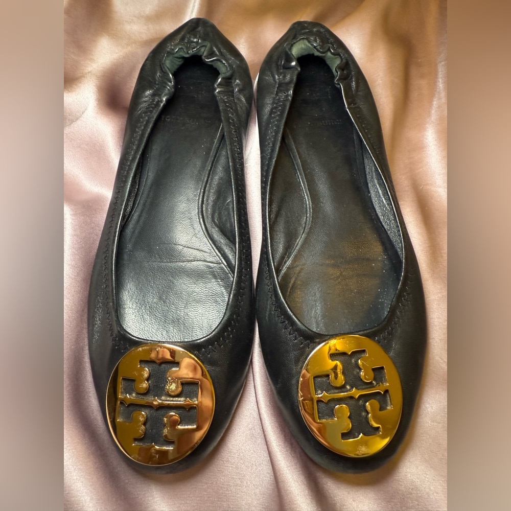 Tory Burch Black Leather Ballet Flats with Gold Logo Medallions - Picture 4 of 7